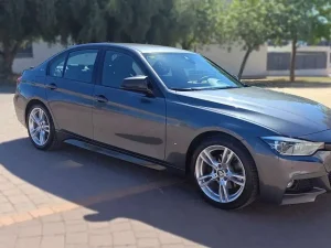 861788d6-7104-4e2e-aedc-12627a76d6a4_2017-bmw-330e-252
